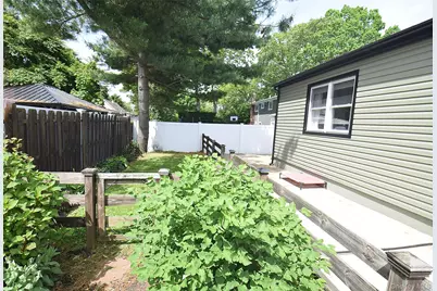 22 Salem Place, Copiague, NY 11726 - Photo 19