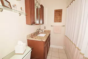 22 Salem Pl, Copiague, NY 11726 - Photo 11