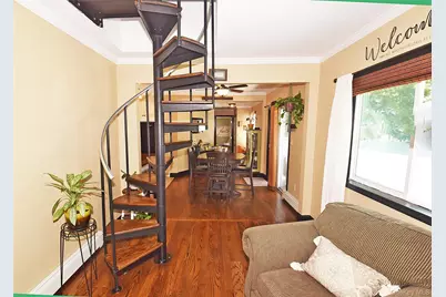 22 Salem Place, Copiague, NY 11726 - Photo 5