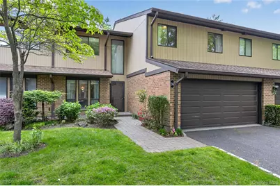 36 Wimbledon Drive, Roslyn, NY 11576 - Photo 25
