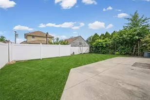 151-67 27th Ave, Flushing, NY 11354 - Photo 17