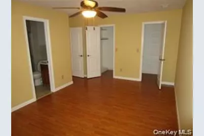 909 Skyline Drive, Coram, NY 11727 - Photo 9