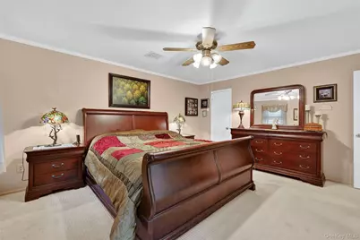 426 Genesee Court, Suffern, NY 10901 - Photo 17