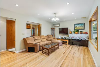 27-22 Bayside Lane, Flushing, NY 11358 - Photo 3