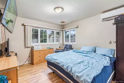 27-22 Bayside Lane, Flushing, NY 11358 - Photo 9