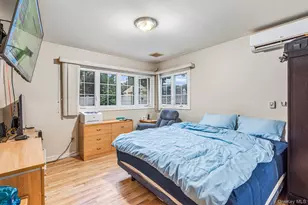 27-22 Bayside Ln, Flushing, NY 11358 - Photo 9
