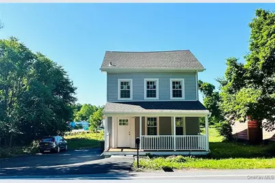 30 Salt Point Turnpike, Poughkeepsie, NY 12603 - Photo 1