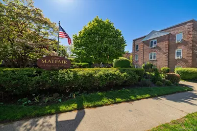 200 N Village Avenue #F6, Rockville Centre, NY 11570 - Photo 1