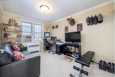 200 N Village Avenue #F6, Rockville Centre, NY 11570 - Photo 15