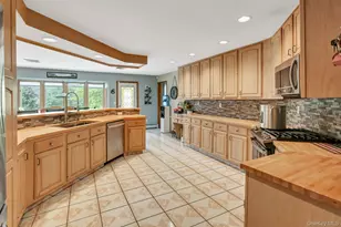 220 Oxford Rd, Chester, NY 10918 - Photo 11
