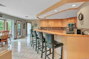 220 Oxford Rd, Chester, NY 10918 - Photo 9