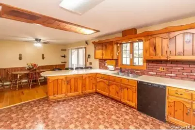 3226 State Route 52, White Sulphur Springs, NY 12787 - Photo 5
