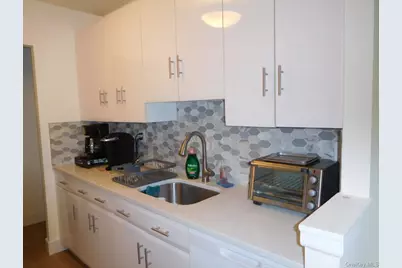 3 Consulate Drive #3-L, Tuckahoe, NY 10707 - Photo 11