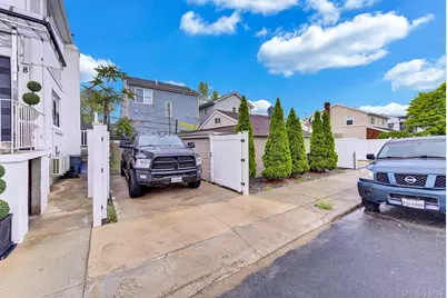 16 Cyrus Avenue, Brooklyn, NY 11229 - Photo 5