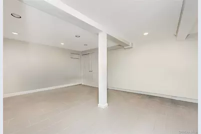 7528 170th Street, Fresh Meadows, NY 11366 - Photo 31