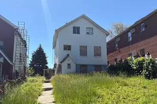 90 Jackie Robinson Pkwy, Brooklyn, NY 11207 - Photo 1