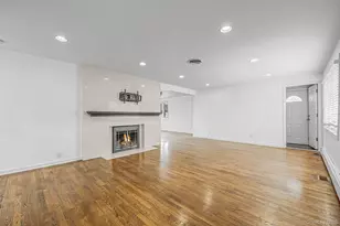 64 W 2nd St, Freeport, NY 11520 - Photo 7