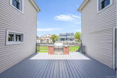 64 W 2nd Street, Freeport, NY 11520 - Photo 23