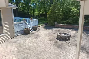 81 Union Ave, Amityville, NY 11701 - Photo 9