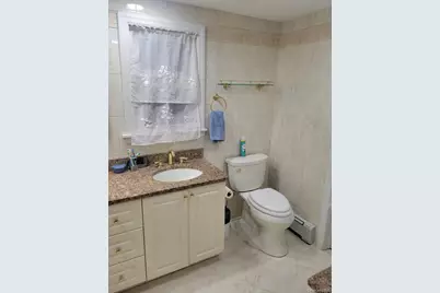 81 Union Avenue, Amityville, NY 11701 - Photo 19