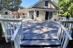 81 Union Ave, Amityville, NY 11701 - Photo 5