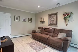 2663 Columbus Ave, North Bellmore, NY 11710 - Photo 9