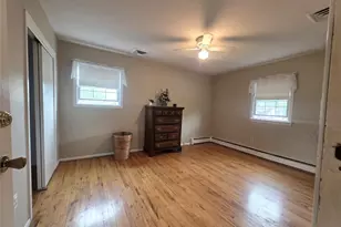 2663 Columbus Ave, North Bellmore, NY 11710 - Photo 17