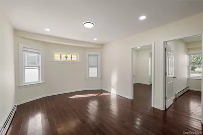 11014 194th Street, Saint Albans, NY 11412 - Photo 15