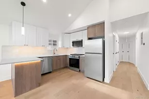 240-05 147th Ave, Rosedale, NY 11422 - Photo 11