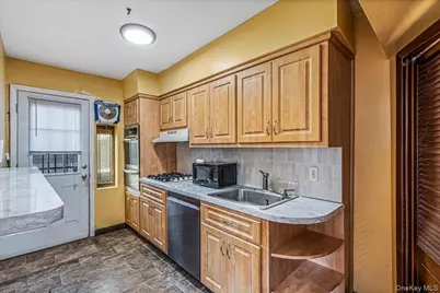 169-01 22nd Avenue, Whitestone, NY 11357 - Photo 9