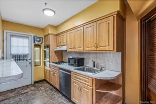 169-01 22nd Ave, Whitestone, NY 11357 - Photo 9