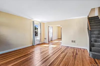 169-01 22nd Avenue, Whitestone, NY 11357 - Photo 3