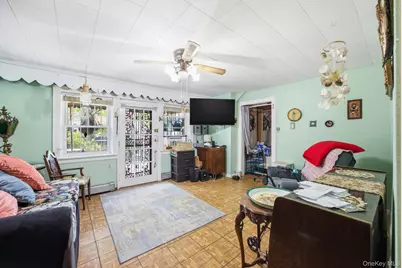 2317 33rd Avenue, Astoria, NY 11106 - Photo 3