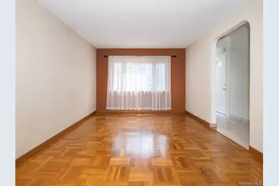 1515 Bantam Place, Bronx, NY 10469 - Photo 5