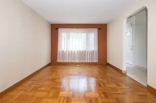 1515 Bantam Pl, Bronx, NY 10469 - Photo 5