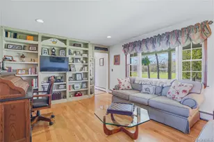 36 River Glen Rd, Wallkill, NY 12589 - Photo 17