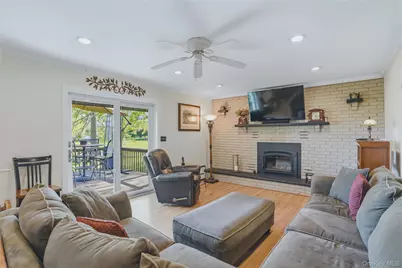 36 River Glen Road, Wallkill, NY 12589 - Photo 15
