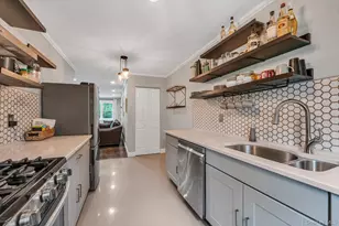 226-25 Union Tpke, Oakland Gardens, NY 11364 - Photo 3