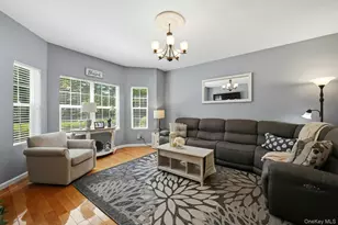 3 Pia Ct, Holtsville, NY 11742 - Photo 3