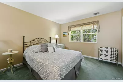 3 Pia Court, Holtsville, NY 11742 - Photo 25