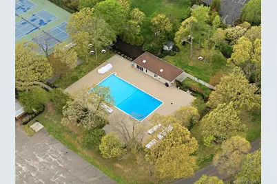 1105 Fox Hill Drive #1105, Calverton, NY 11933 - Photo 19