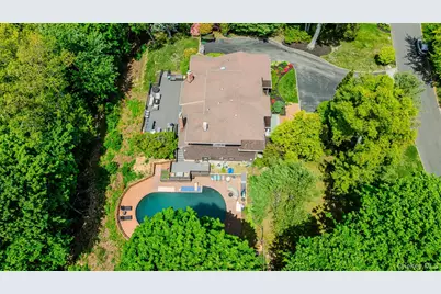 6 The Hollows W, East Norwich, NY 11732 - Photo 45