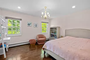 6 The Hollows W, East Norwich, NY 11732 - Photo 35