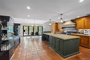 6 The Hollows W, East Norwich, NY 11732 - Photo 23