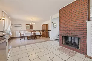 335 Twin Ln S, Wantagh, NY 11793 - Photo 7