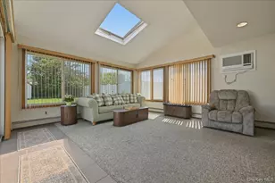 335 Twin Ln S, Wantagh, NY 11793 - Photo 17