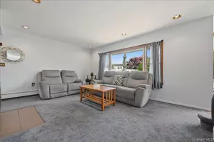 335 Twin Ln S, Wantagh, NY 11793 - Photo 13