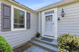 196 Old Field Rd, Setauket, NY 11733 - Photo 5