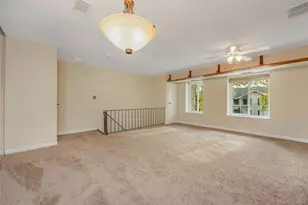 10 Aspen Ct, Coram, NY 11727 - Photo 5