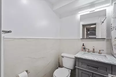 139-15 83rd Avenue #B32, Briarwood, NY 11435 - Photo 11